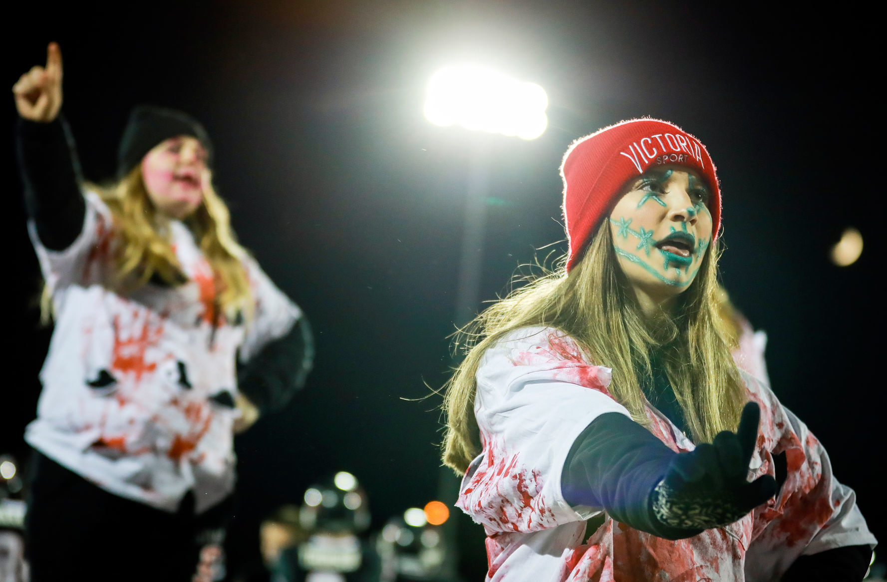Sturgis Brown hosts Mitchell